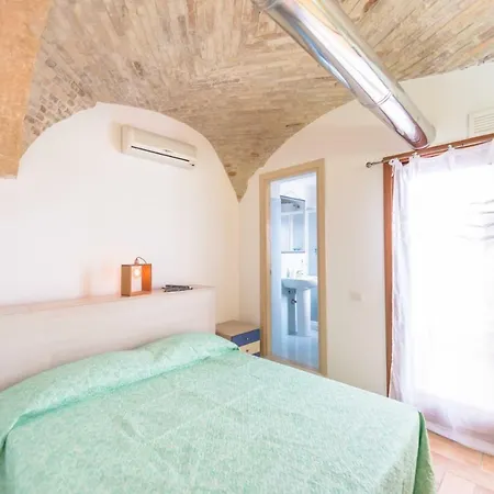 La Casa Di Enrico דירה קליארי