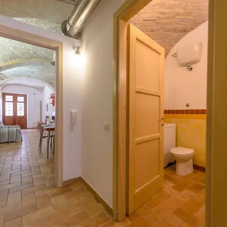 La Casa Di Enrico דירה קליארי