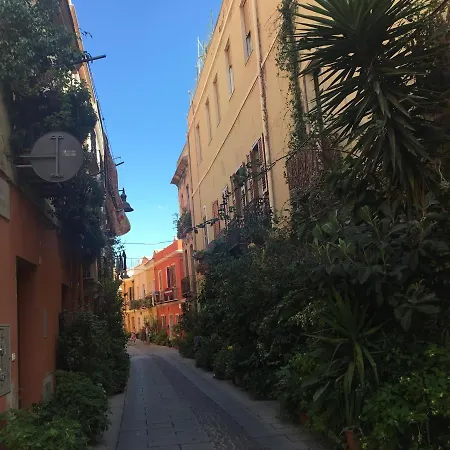 La Casa Di Enrico דירה קליארי